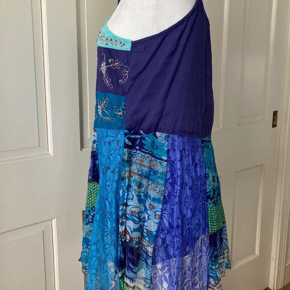 Embellished Tank Top w Flared Mixed Media Lace SIZE L - Picture 2 of 12